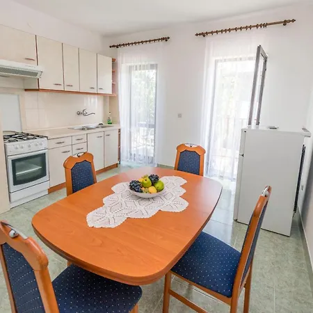 Matejka Apartment Primosten